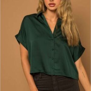 Gilli Deep Green Satin Blouse